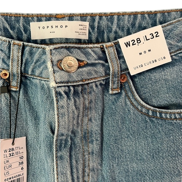 NWT Topshop high Waisted Tapered Leg Medium Wash Jeans Size 6 - Picture 2 of 6